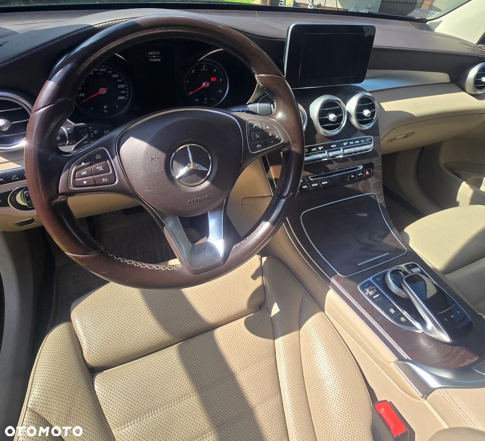 Mercedes-Benz GLC 220 d 4-Matic - 9