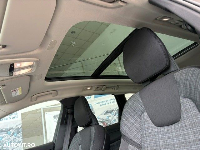 VOLVO XC60 2023 — imagine 13