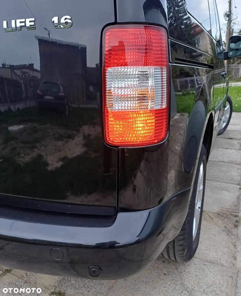 Volkswagen Caddy 1.6 Life Style (5-Si.) - 18