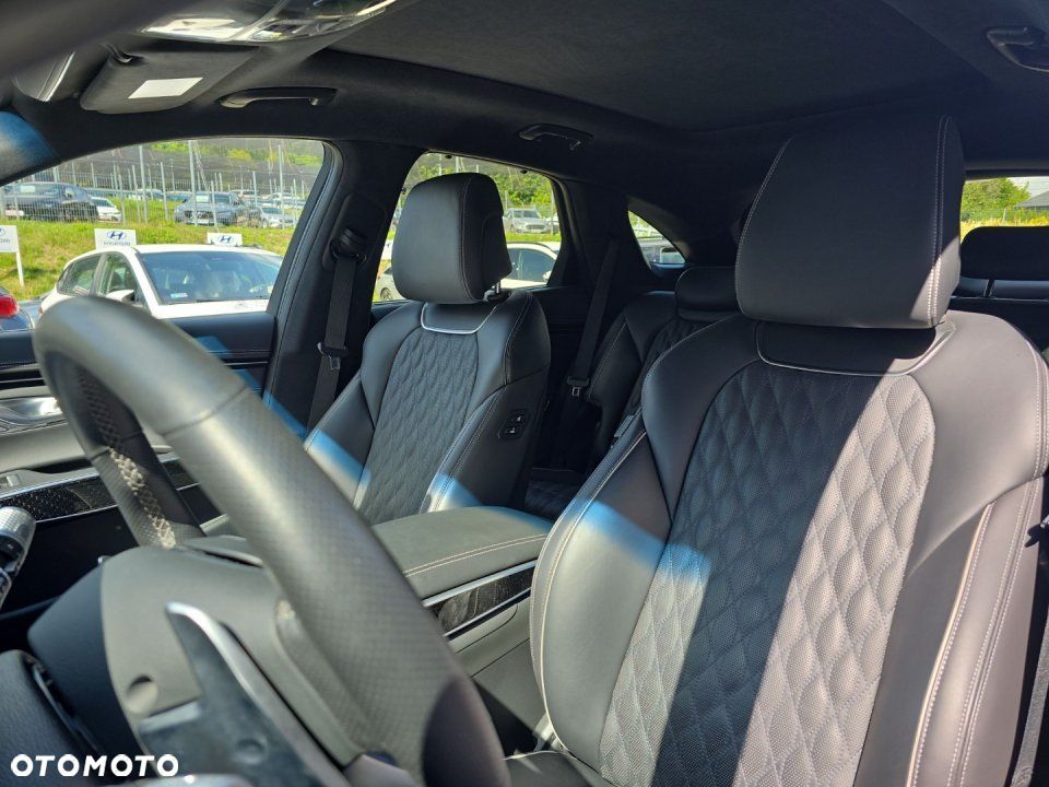 Genesis GV70 - 10