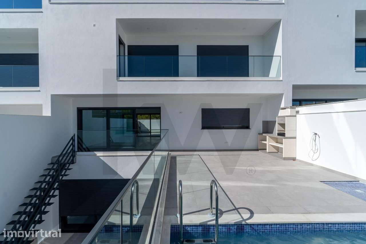 Moradia Nova T3+1 nas Gambelas — 889.000€ - Grande imagem: 4/38