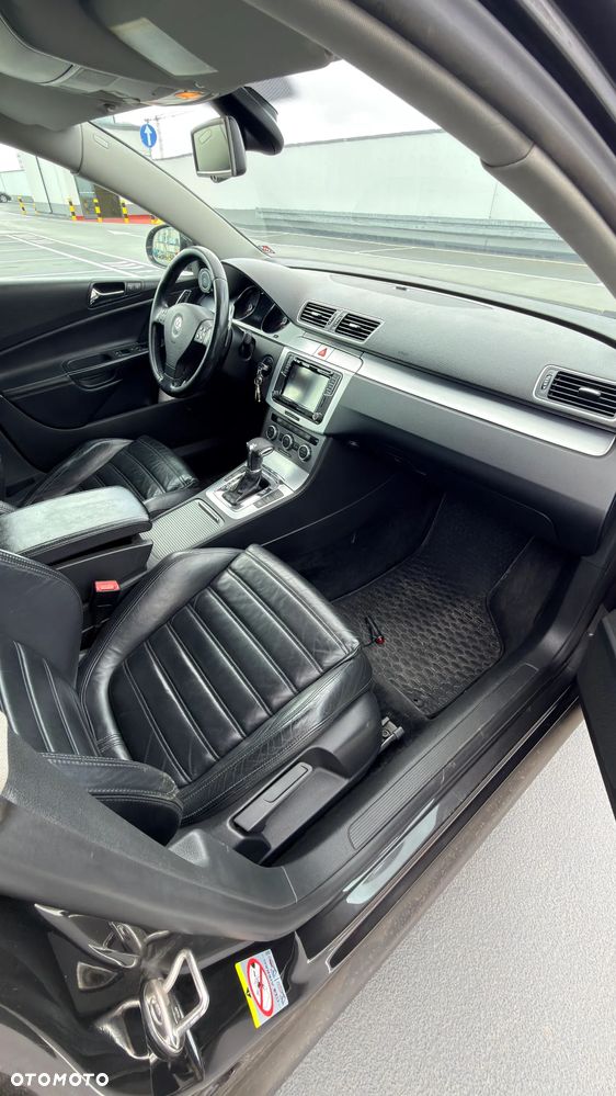 Volkswagen Passat 2.0 TDI DPF DSG Individual - 13