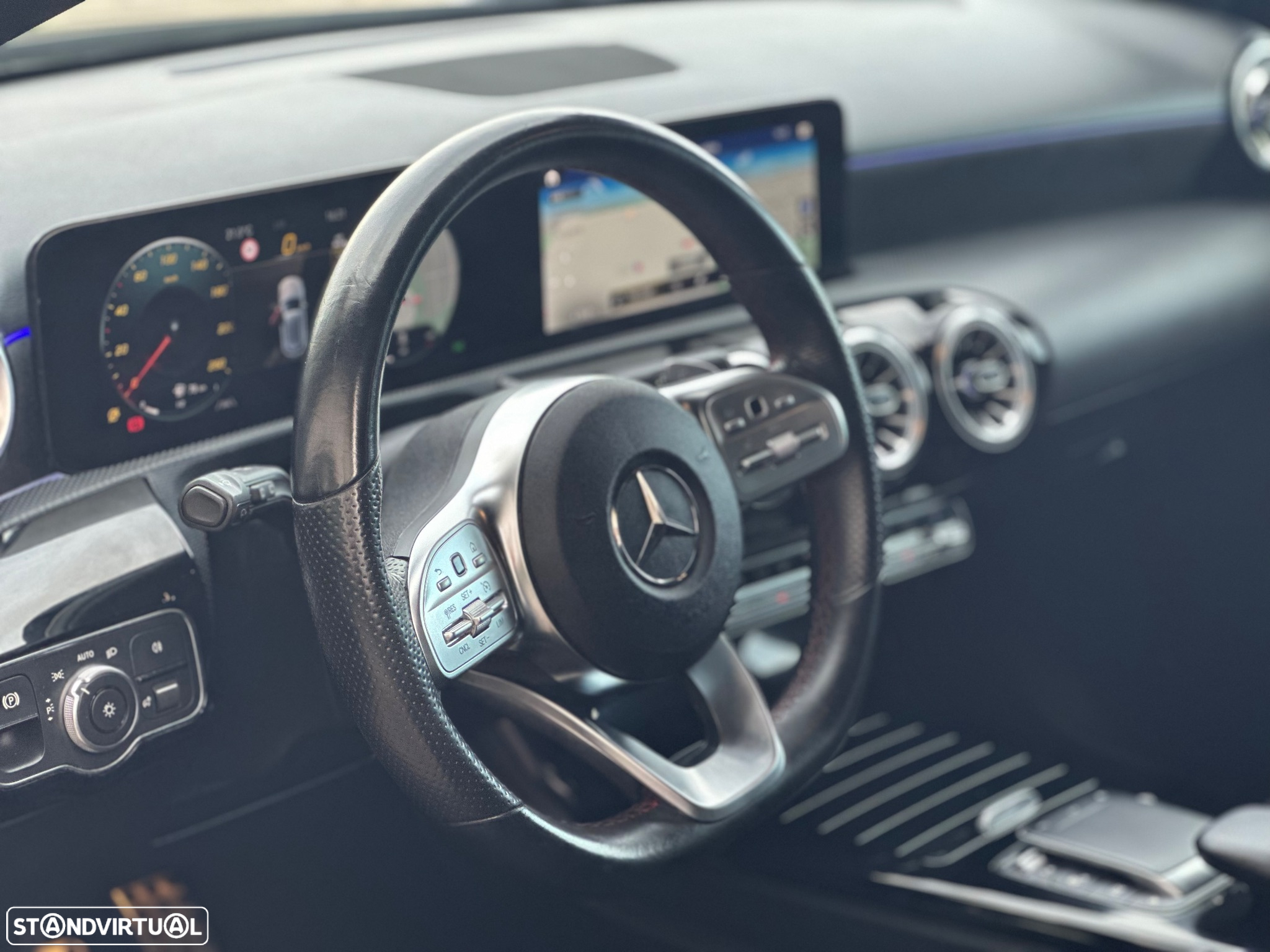 Mercedes-Benz A 180 d AMG Line Aut. - 17