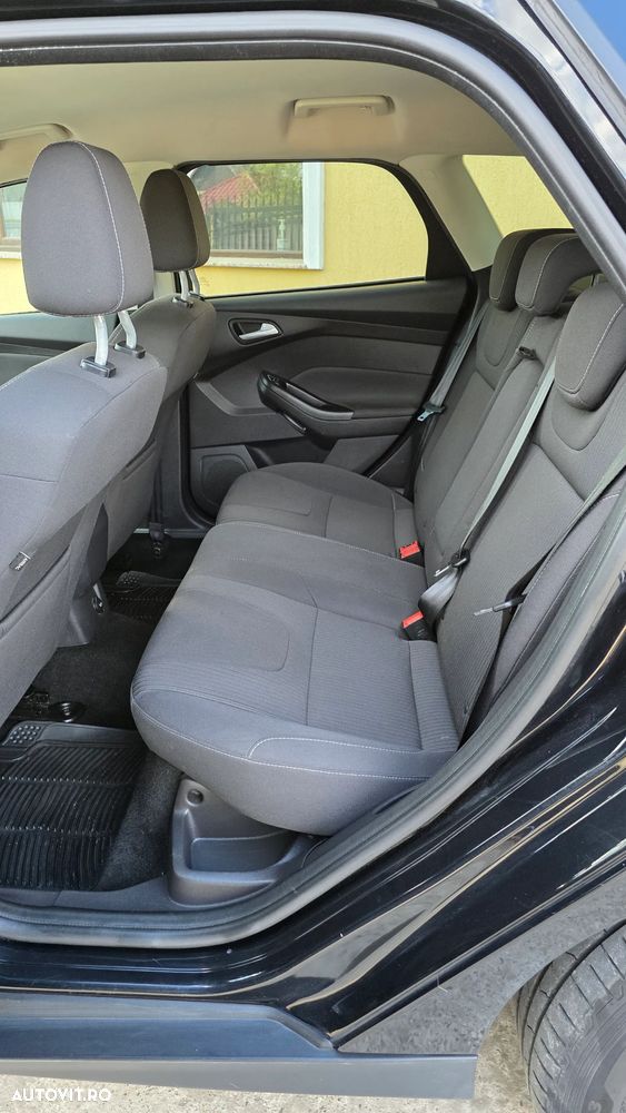 Ford Focus 1.6 TDCI DPF Start-Stopp-System Business - 10