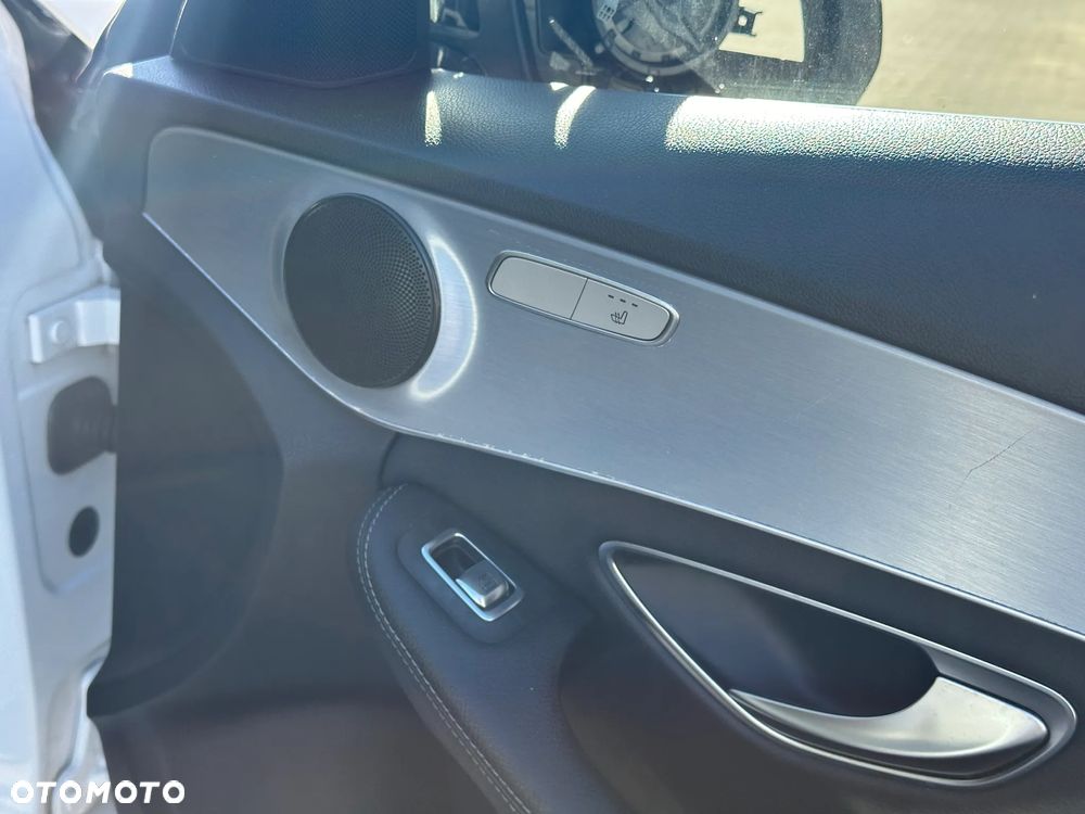 Mercedes-Benz Klasa C 220 (BlueTEC) d T 7G-TRONIC Avantgarde - 16
