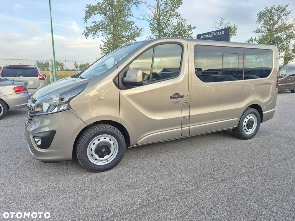 Opel Vivaro - 2