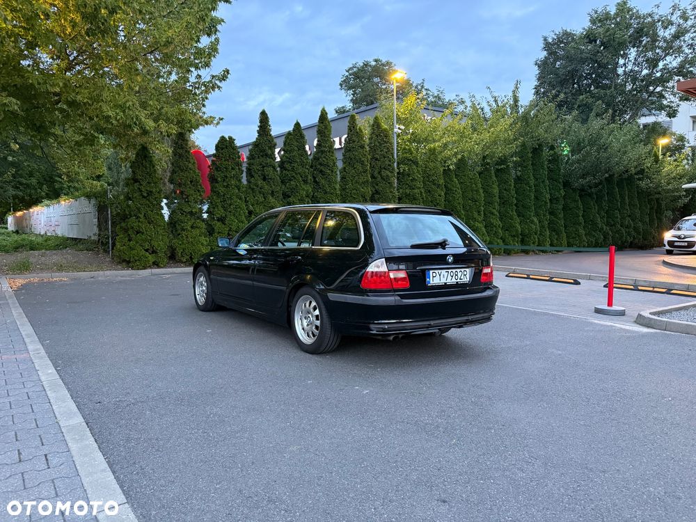 BMW Seria 3 325i Edition Lifestyle - 3
