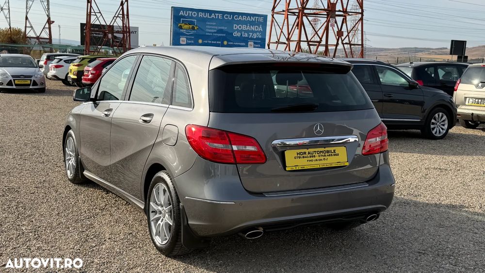 Mercedes-Benz B 180 CDI BlueEfficiency 7G-DCT - 11