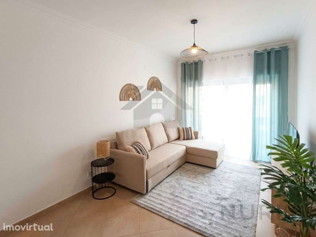 Apartamento T2 para Arrendamento Anual em Portimão, Algarve - Grande imagem: 2/15