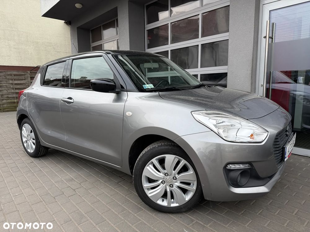 Suzuki Swift 1.2 Premium Plus - 1