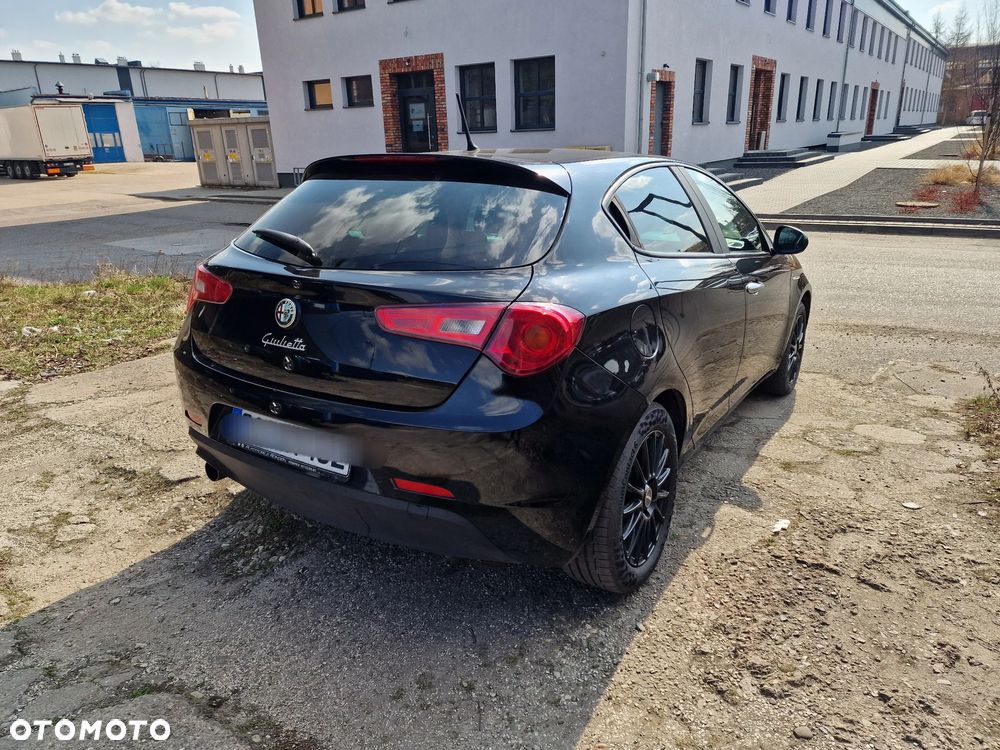 Alfa Romeo Giulietta - 9