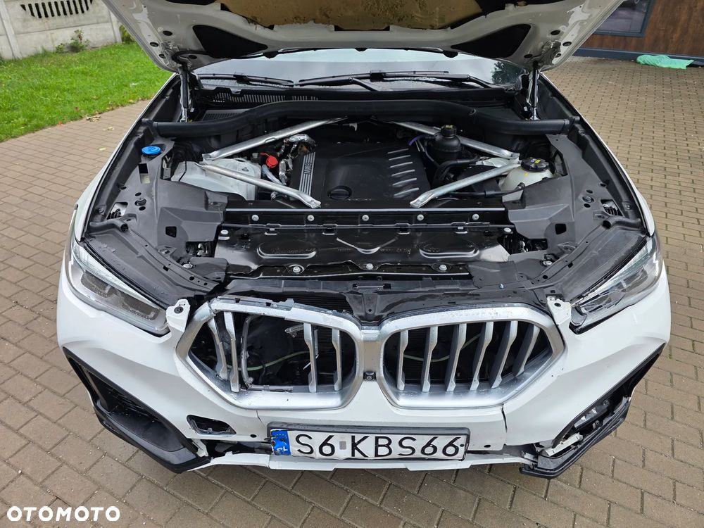 BMW X6 - 8