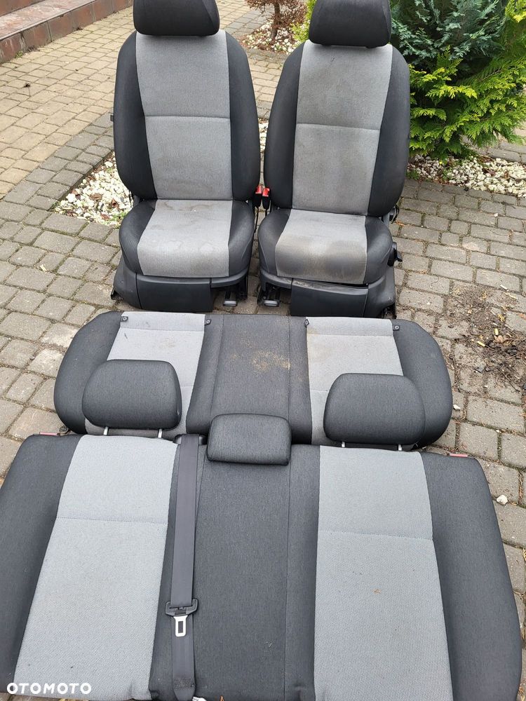 Fotele kanapa komplet skoda fabia 2 chatchback  komplet