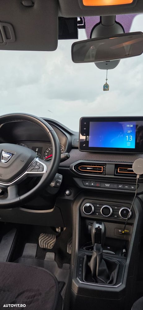 Dacia Sandero TCe 90 CVT Expression - 4