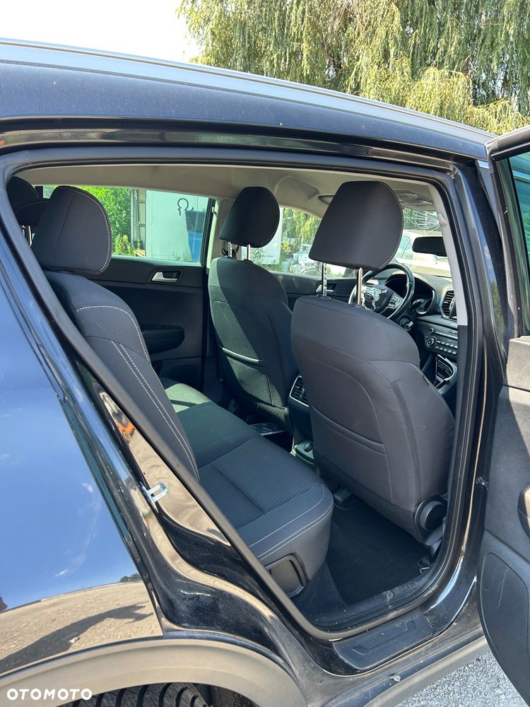Kia Sportage 1.6 GDI Black Edition 2WD - 17