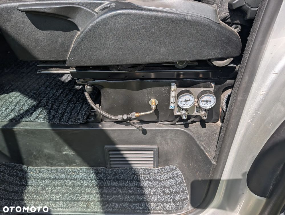 Renault Trafic ver-l1h1-pack-clim - 8