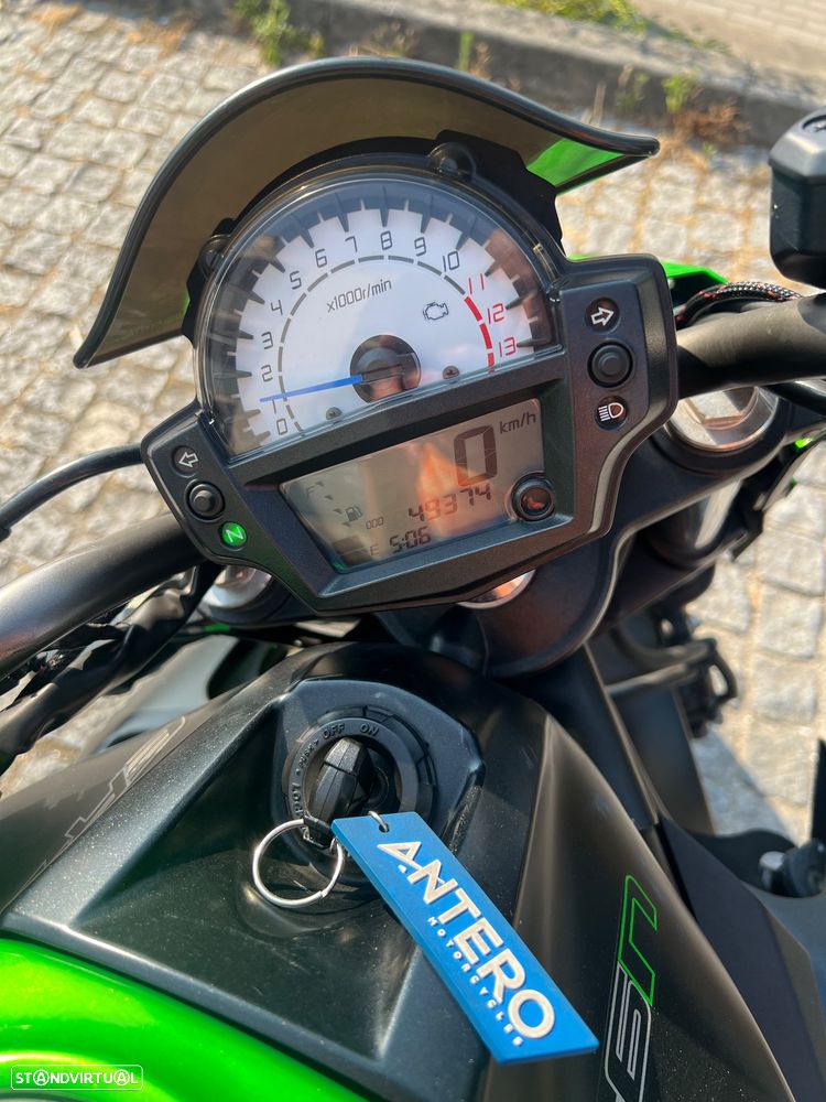 Kawasaki ER ER-6n - 6