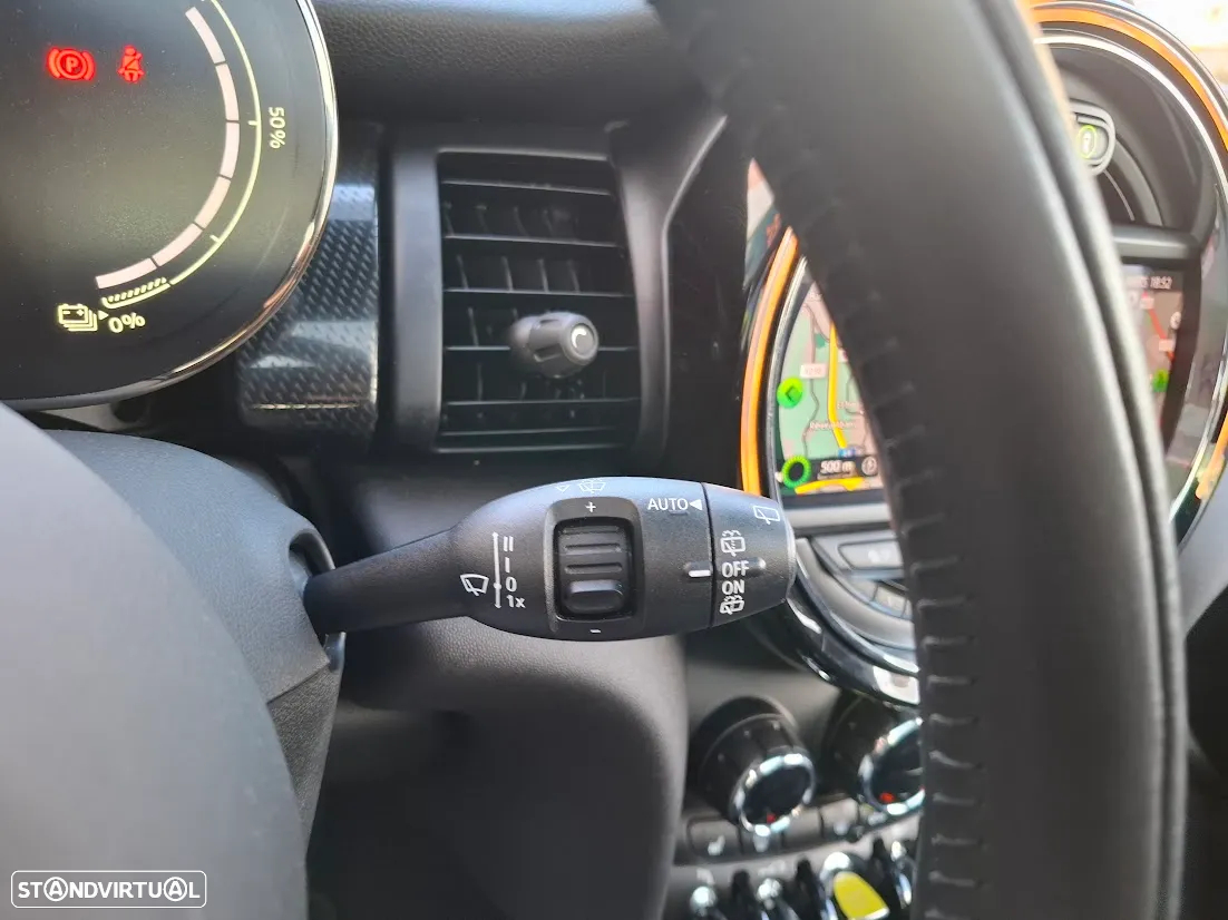 MINI 3 Portas Cooper SE Yours - 32