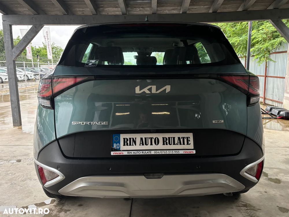 Kia Sportage 1.6 T-GDI HEV 6AT 4x2 Style - 8