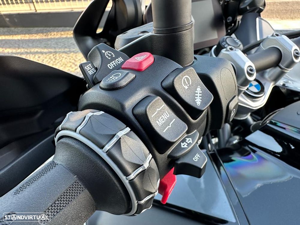 BMW R 1250 GS Adventure Triple Black - 16