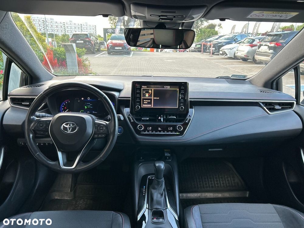 Toyota Corolla 1.8 Hybrid Selection - 11