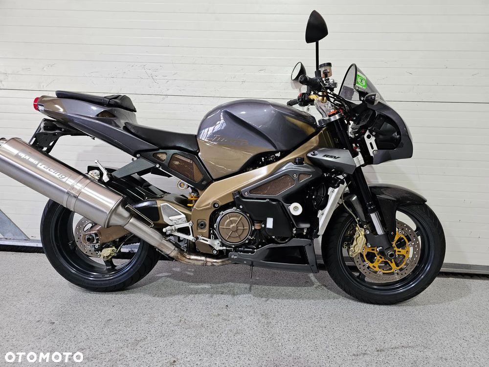Aprilia Tuono - 3