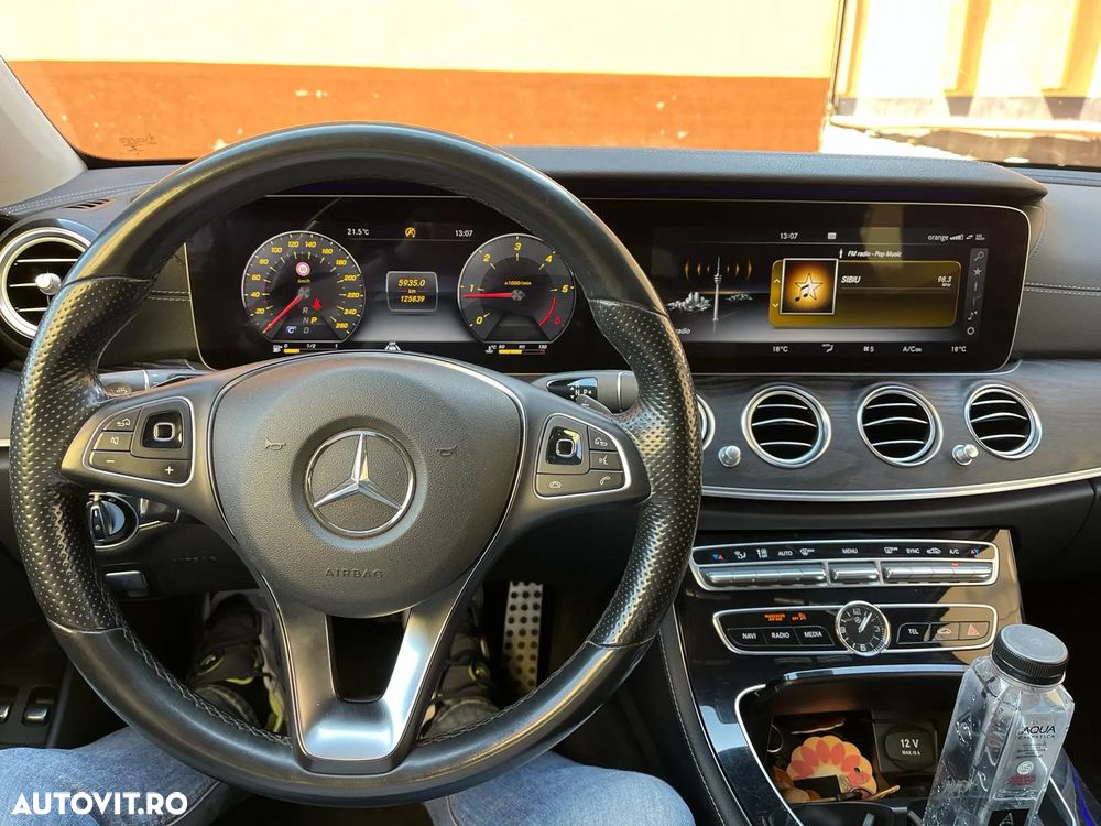 Mercedes-Benz E 220 d T-Modell 4MATIC Aut - 6