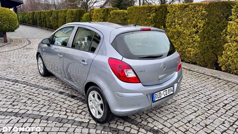 Opel Corsa - 16