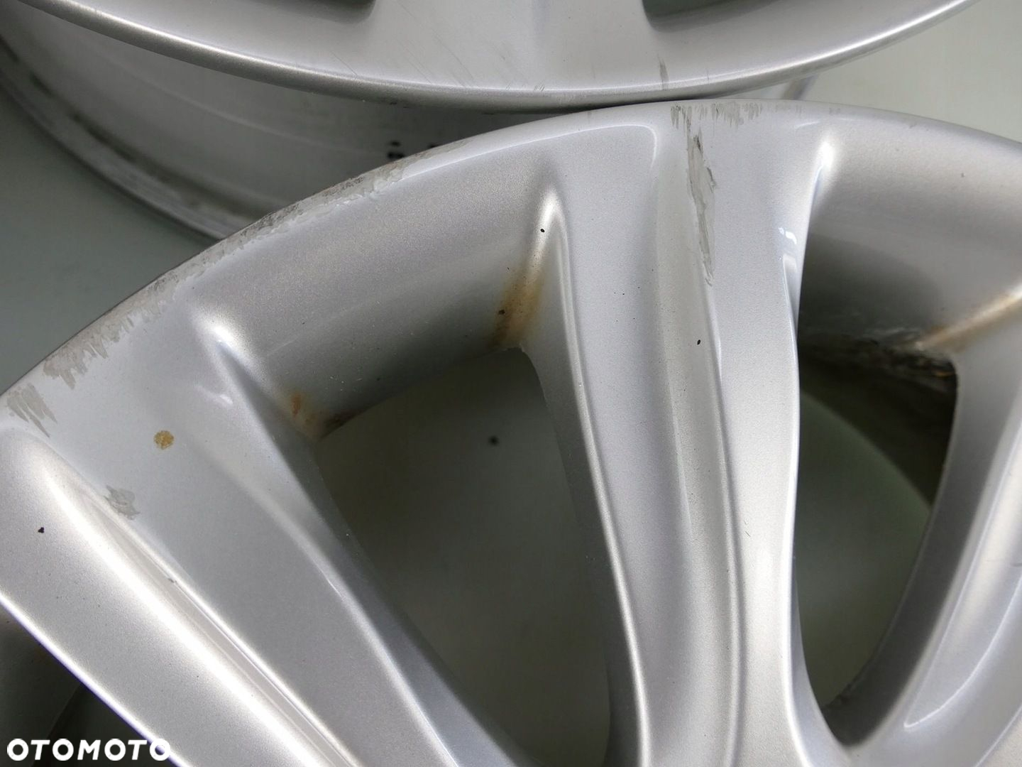 VOLVO V40 II FELGI ALUMINIOWE 7J x 17" 5x108 31381857 - 11