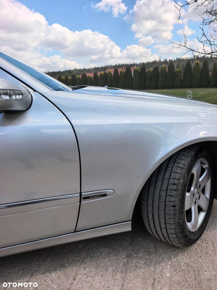 Mercedes-Benz Klasa E - 7