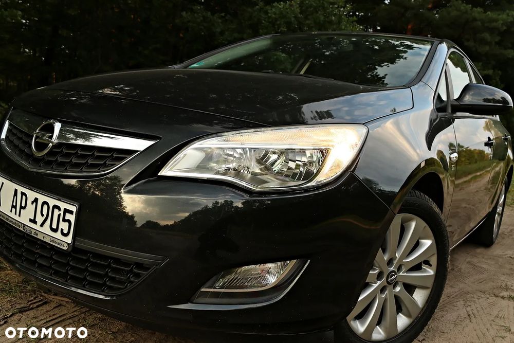 Opel Astra 1.4 Turbo - 1