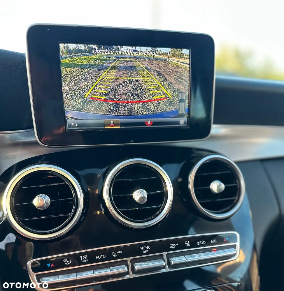 Mercedes-Benz Klasa C 350 e 7G-TRONIC - 23