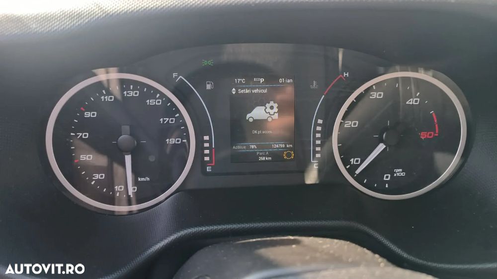 Iveco Daily 35S16A8 V cu izoterare si agregat refrigerare - 4