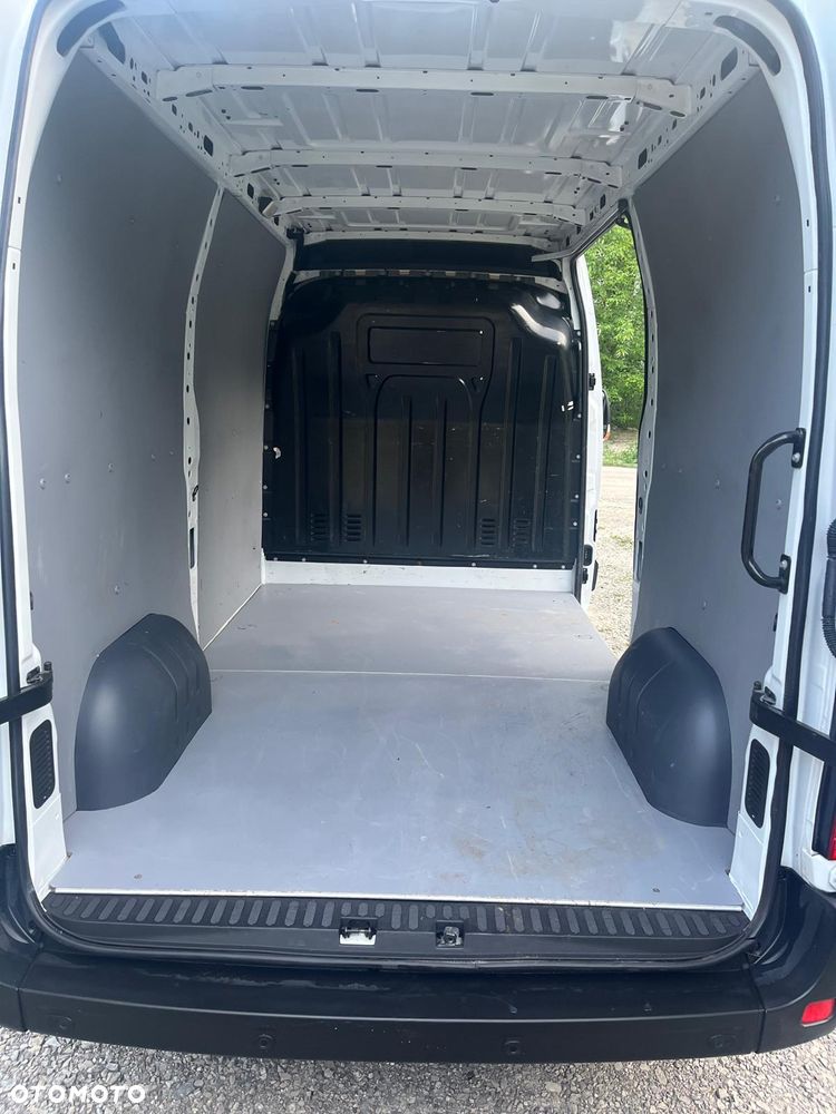 Opel Movano - 16