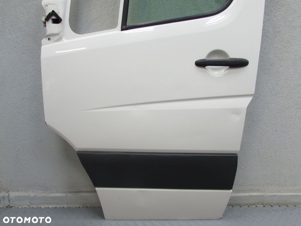 MERCEDES VW SPRINTER 906 CRAFTER 2E0 06-18 DRZWI LEWY PRZOD KPL BIALE - 4