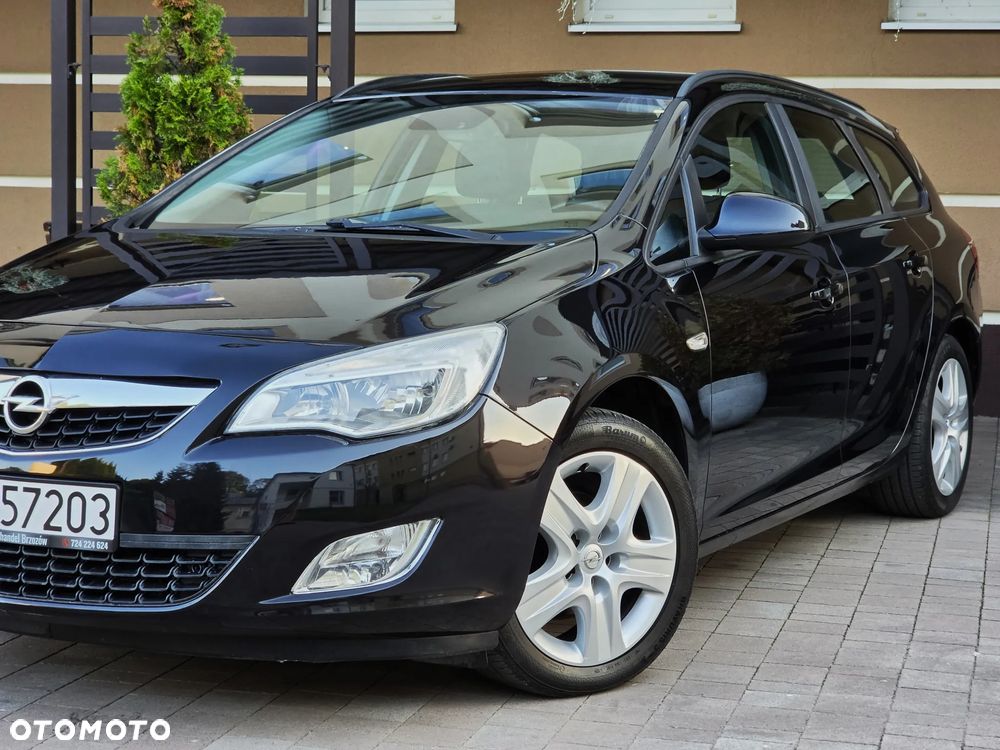 Opel Astra 1.4 T Cosmo - 10