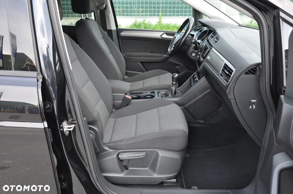 Volkswagen Touran 2.0 TDI SCR Comfortline - 7
