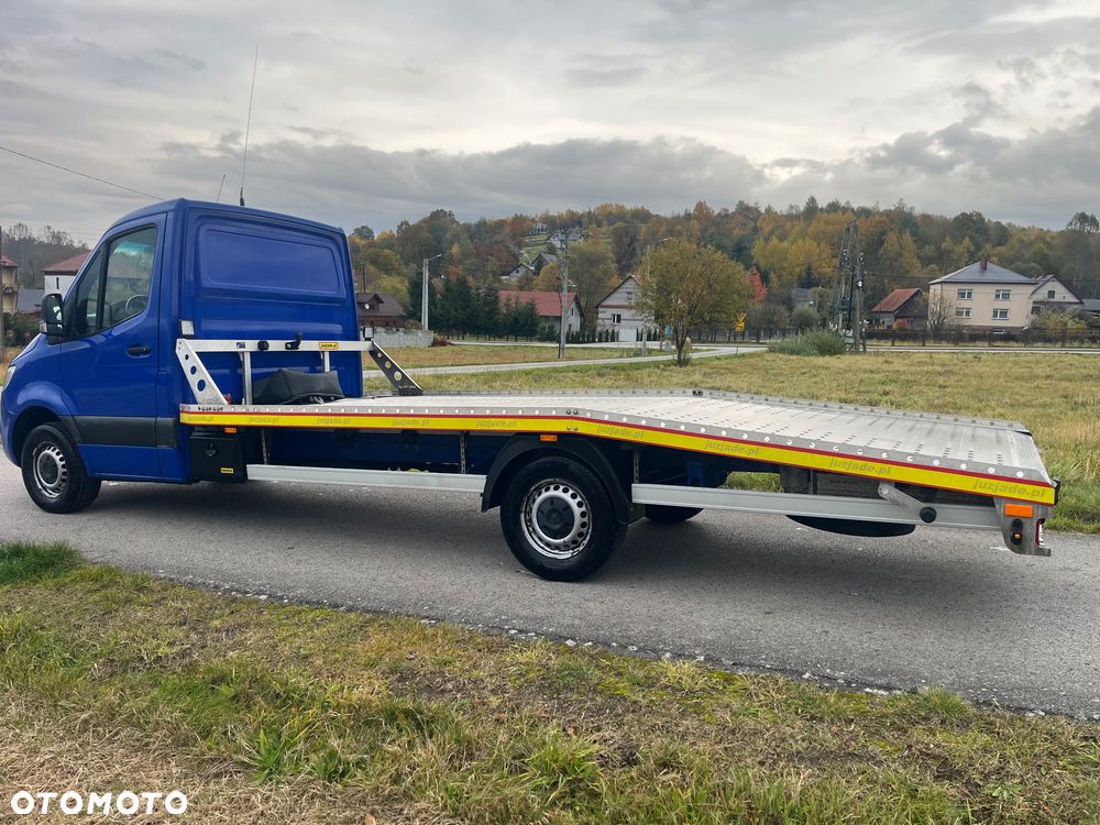 Mercedes-Benz SPRINTER - 29
