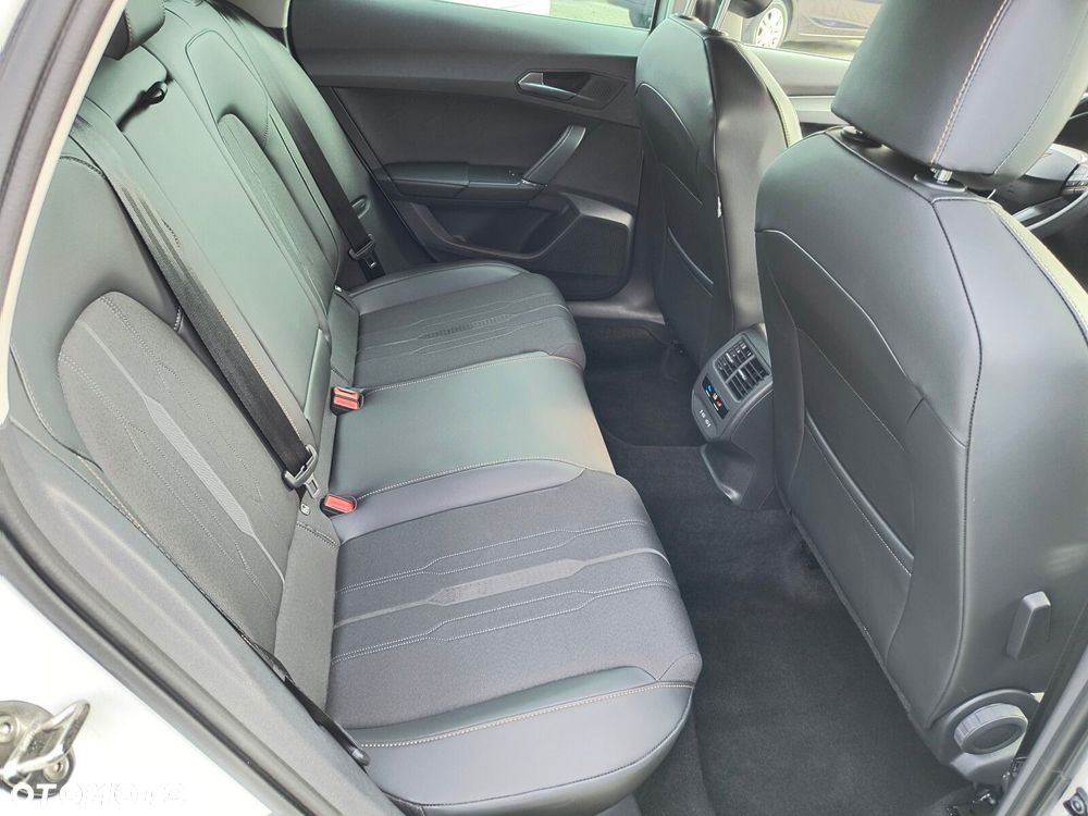Cupra Formentor 1.4 e-Hybrid DSG - 11