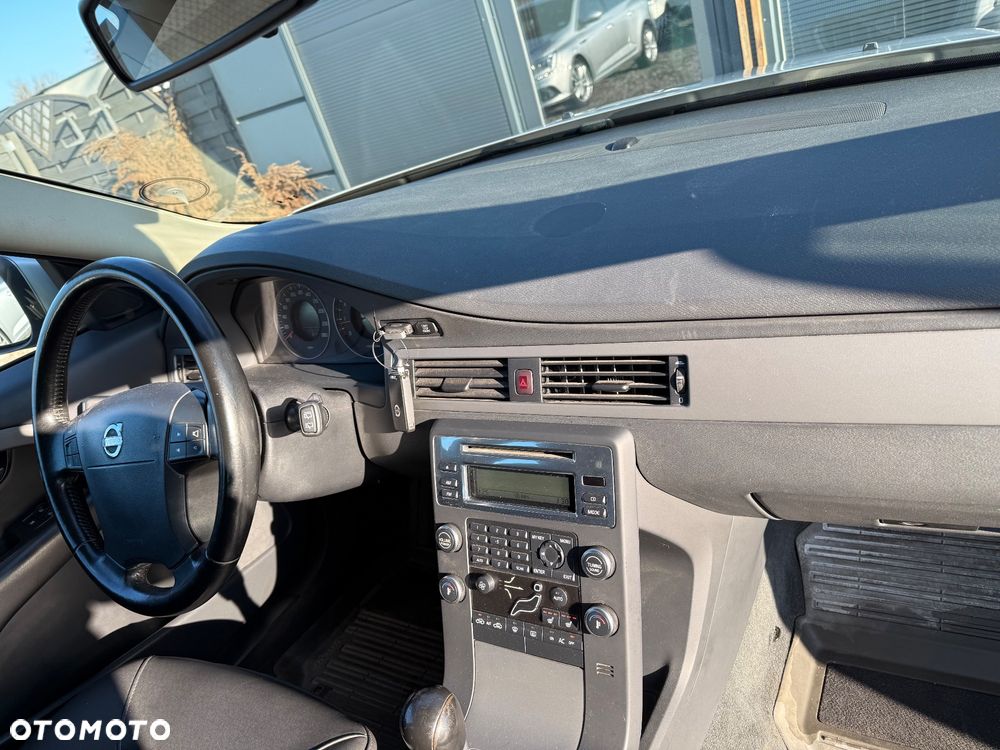 Volvo V70 2.0 Momentum - 15