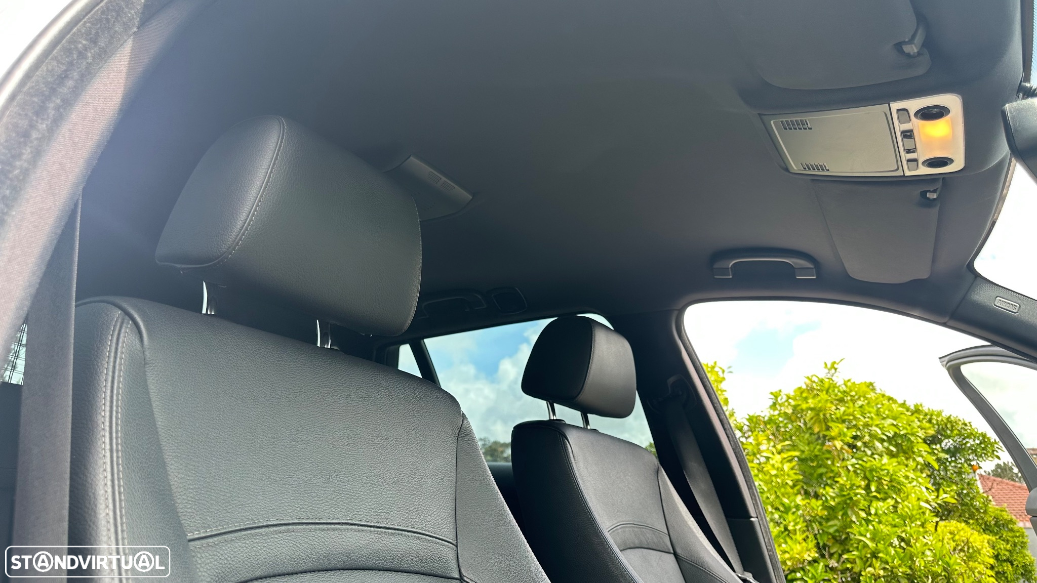 BMW 318 d Touring Auto - 23