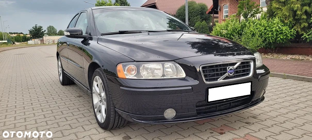 Volvo S60 - 1