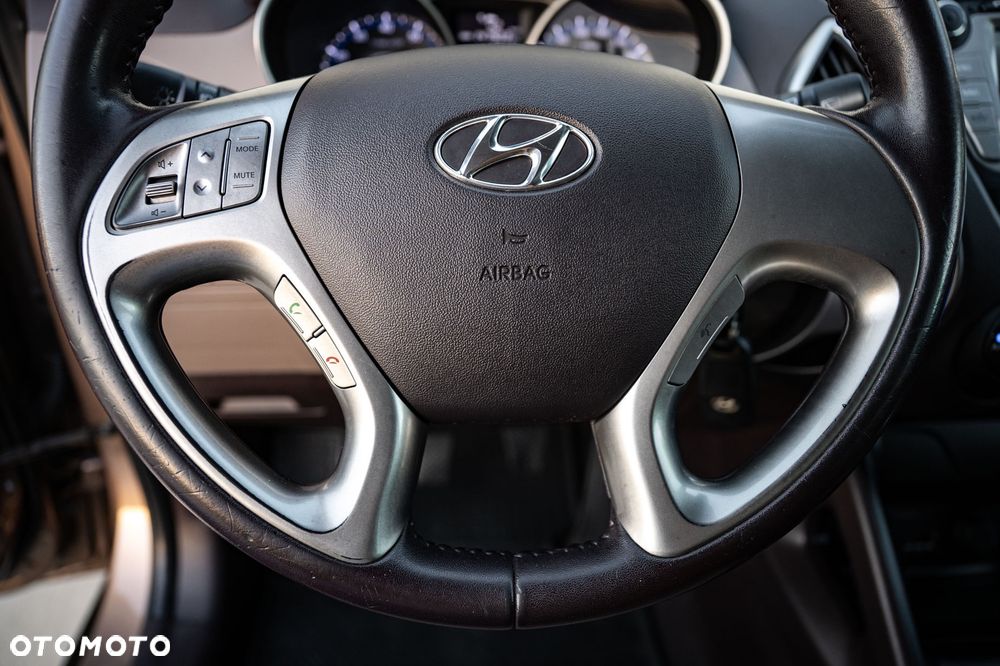 Hyundai ix35 - 12