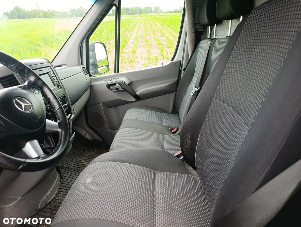 Mercedes-Benz Sprinter - 3