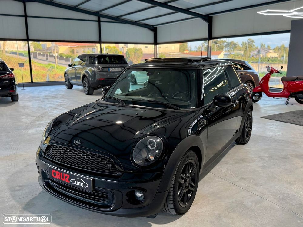 MINI 3 Portas Cooper D - 28