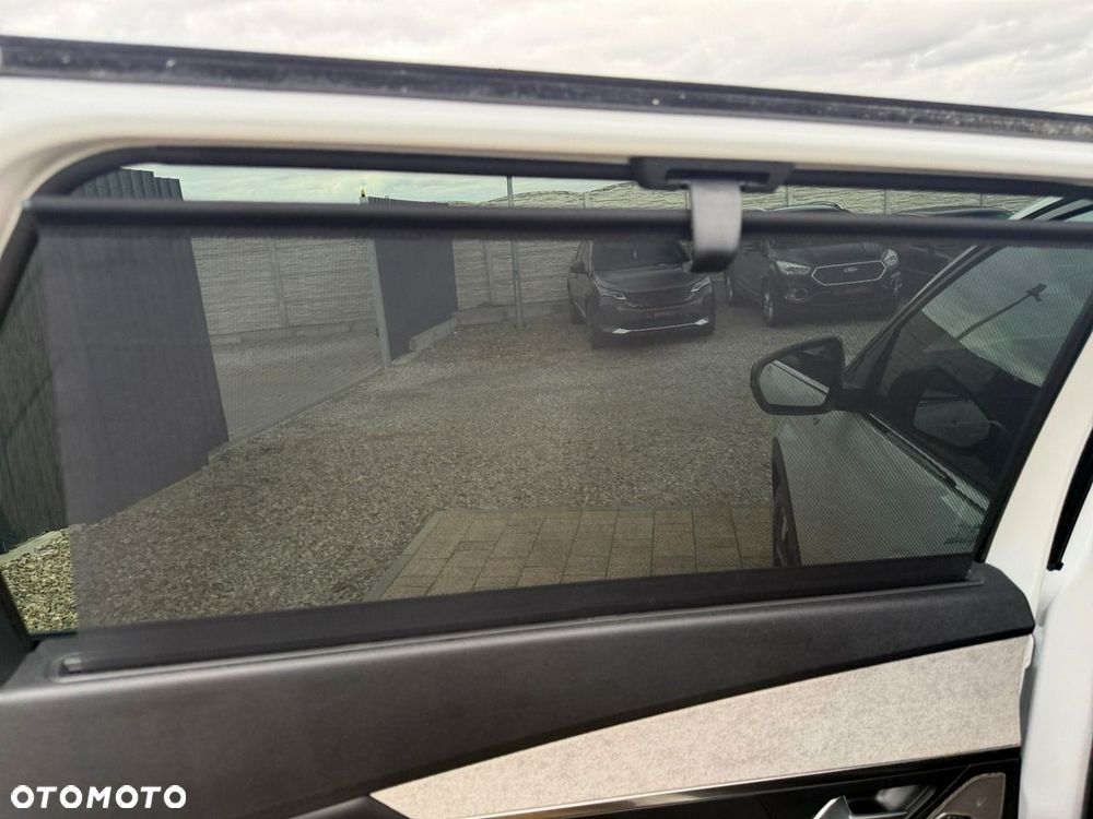 Peugeot 5008 - 30