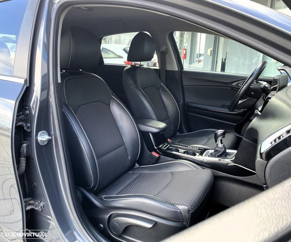 Kia Ceed 1.0 T-GDi Sport - 10
