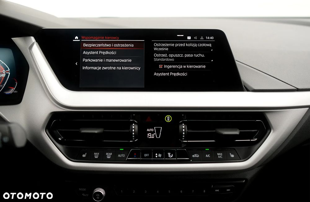 BMW Seria 1 118i Advantage - 28