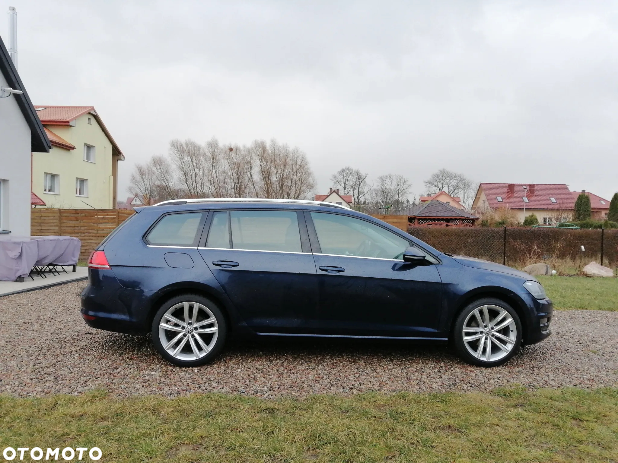 Volkswagen Golf Variant 2.0 TDI (BlueMotion Technology) DSG Highline - 4