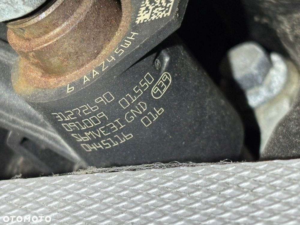 VOLVO V70 S80 XC70 V60 S60 XC60 2.4 D5 SILNIK D5244T10 - 9
